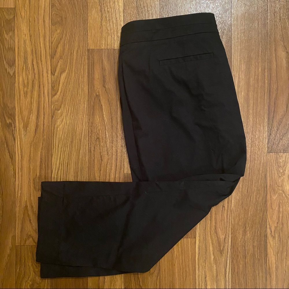 New York & Company Black Capris